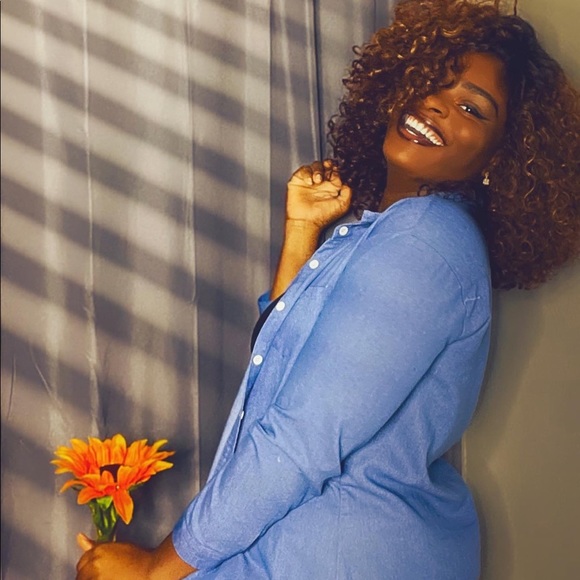 Meet your Posher, Michaela - Picture 1 of 1